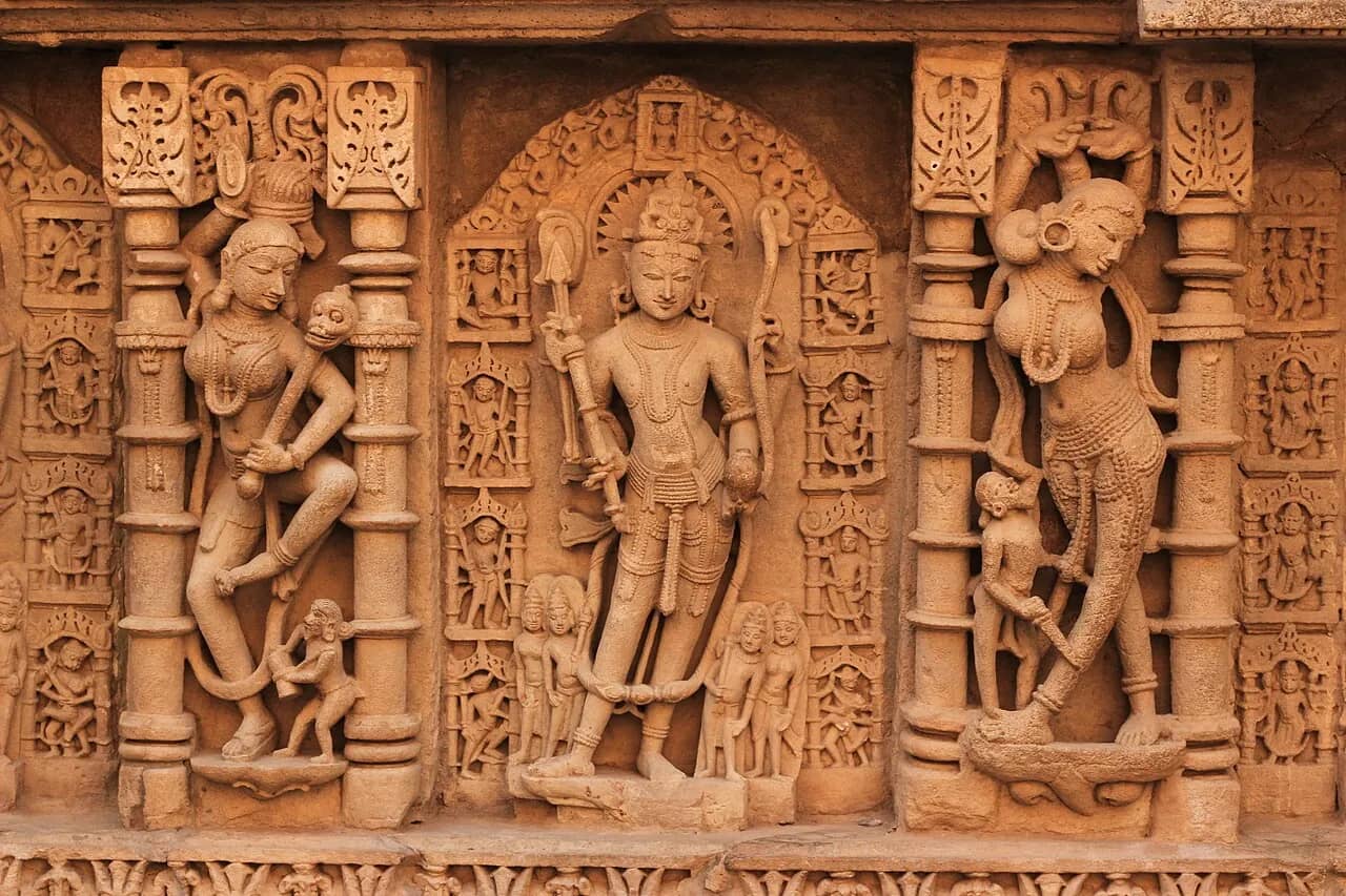 Carved stone walls of Rani ki Vav stepwell in Patan, Gujarat