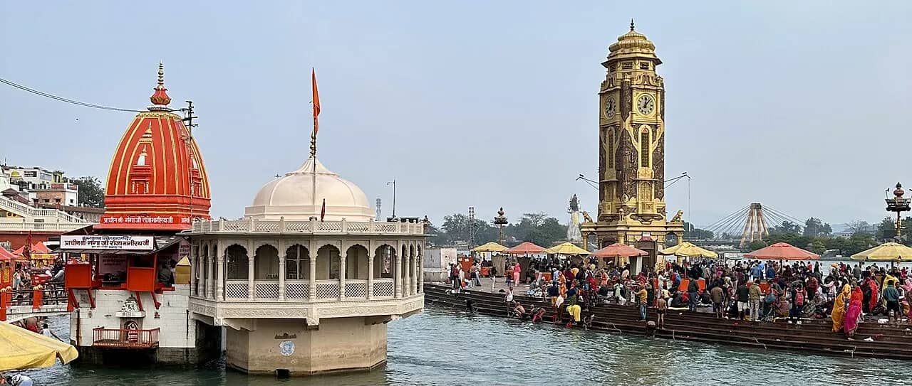 Har Ki Pauri ghat and the clock tower in Haridwar
